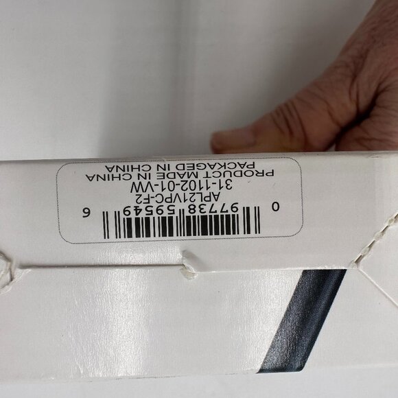 VERIZON Vehicle Charger with 9-foot Fixed Coiled Cable for iPod iPhone iPad NIB - Picture 6 of 7